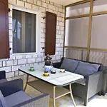Lägenhet In Murine Mit Grosser Terrasse By Interhome Umag