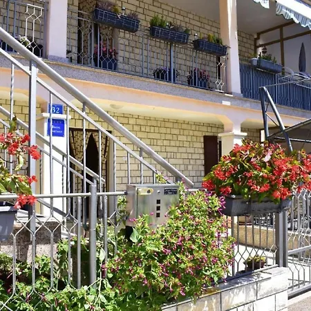 In Murine Mit Grosser Terrasse By Interhome Apartment *