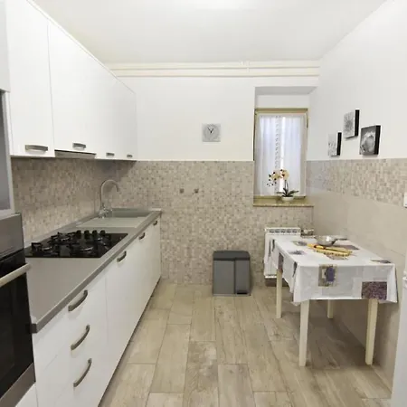 In Murine Mit Grosser Terrasse By Interhome 公寓 *